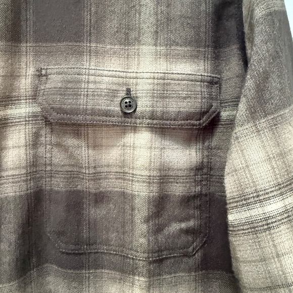 Eddie Bauer Women's Plaid Flannel Shirt - Size Large - Picture 2 of 7